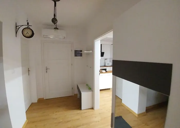 Apartment Polhouse *